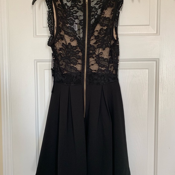 Forever 21 Dress - Picture 4 of 5